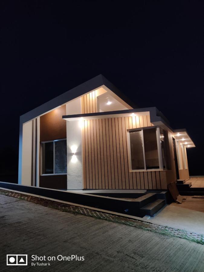 Royal Meadows Igatpuri 2Bhk Poolside Villa المظهر الخارجي الصورة