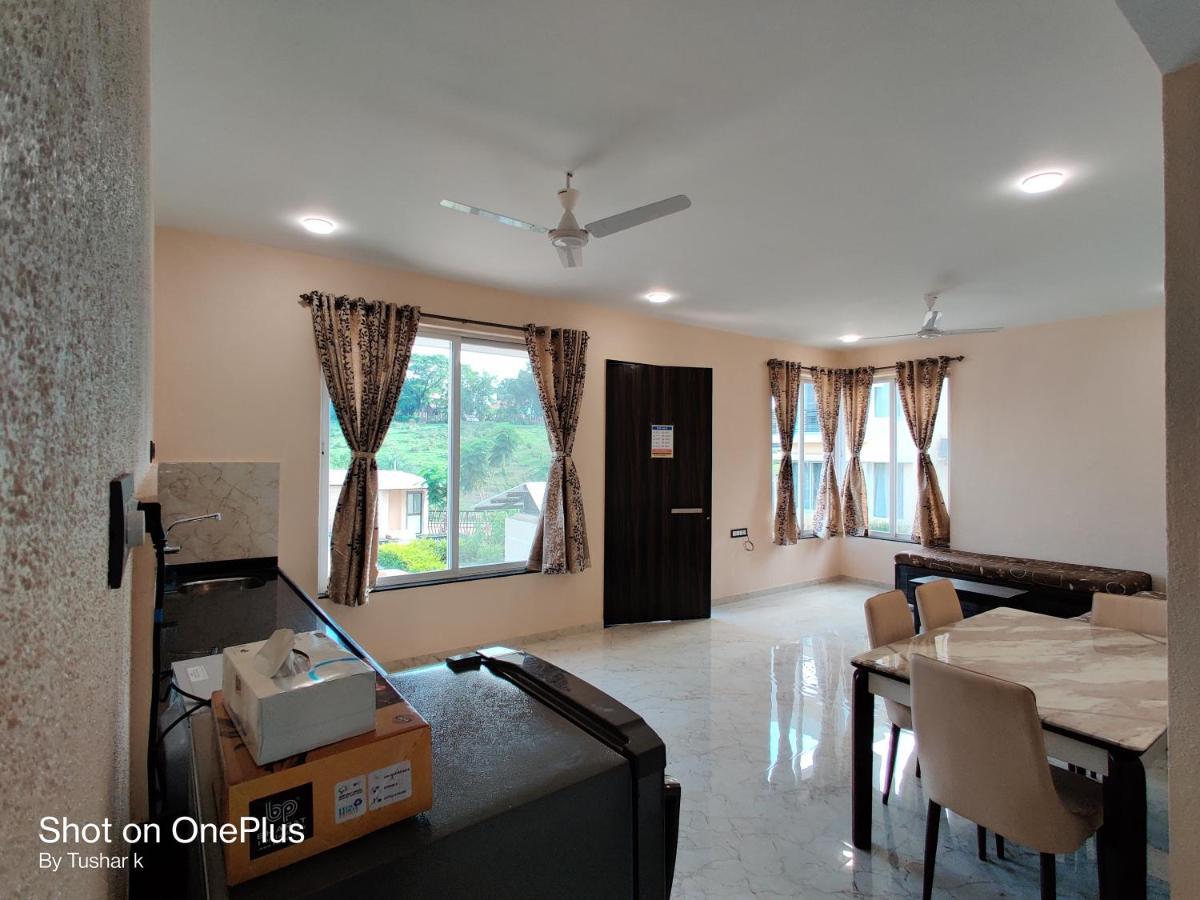 Royal Meadows Igatpuri 2Bhk Poolside Villa المظهر الخارجي الصورة